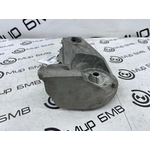 Кронштейн компрессора кондиционера BMW M8 Gran Coupe 2022 F93 S63B44B