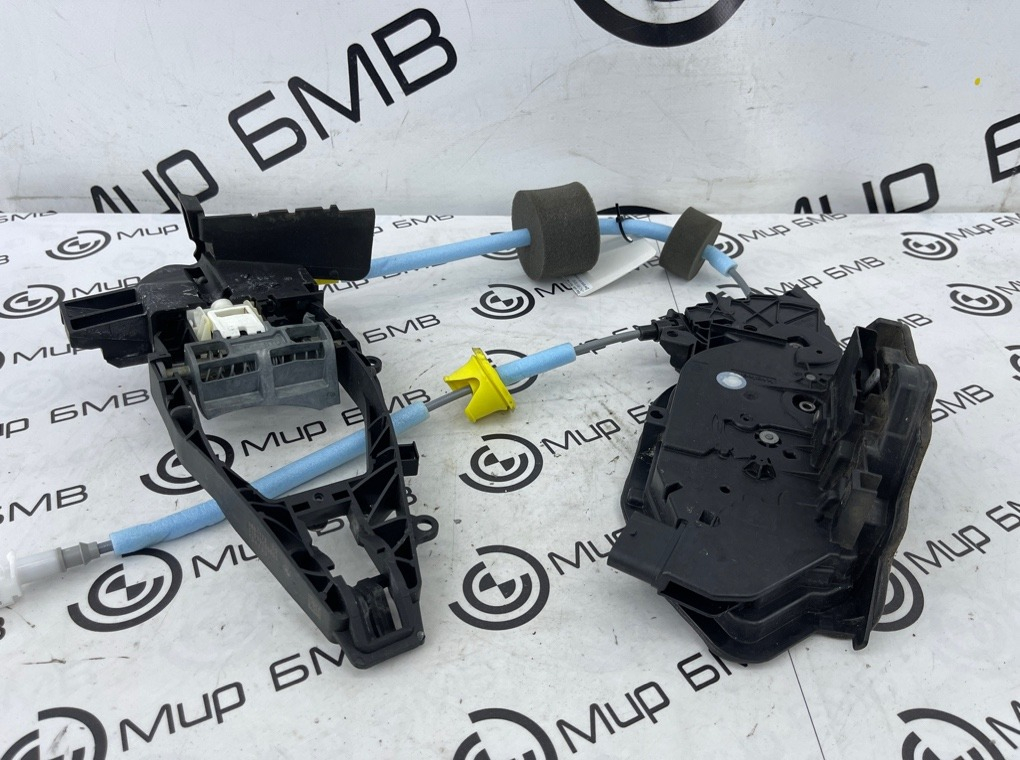 Замок двери BMW 330e Saloon 2019 G20 B48B20B Перед. Прав.