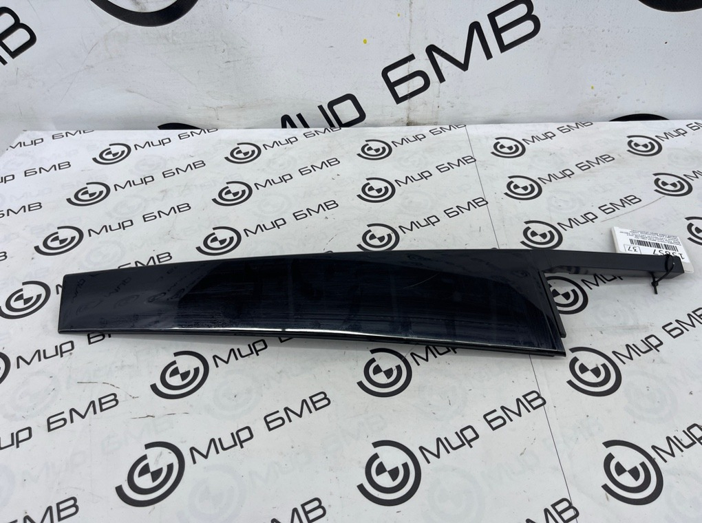 Накладка стойки двери BMW 330e Saloon 2019 G20 B48B20B Задн. Лев.