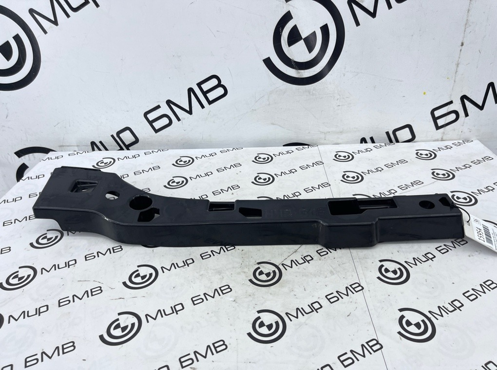 Кронштейн порога BMW M8 Gran Coupe 2022 F93 S63B44B Задн. Прав.