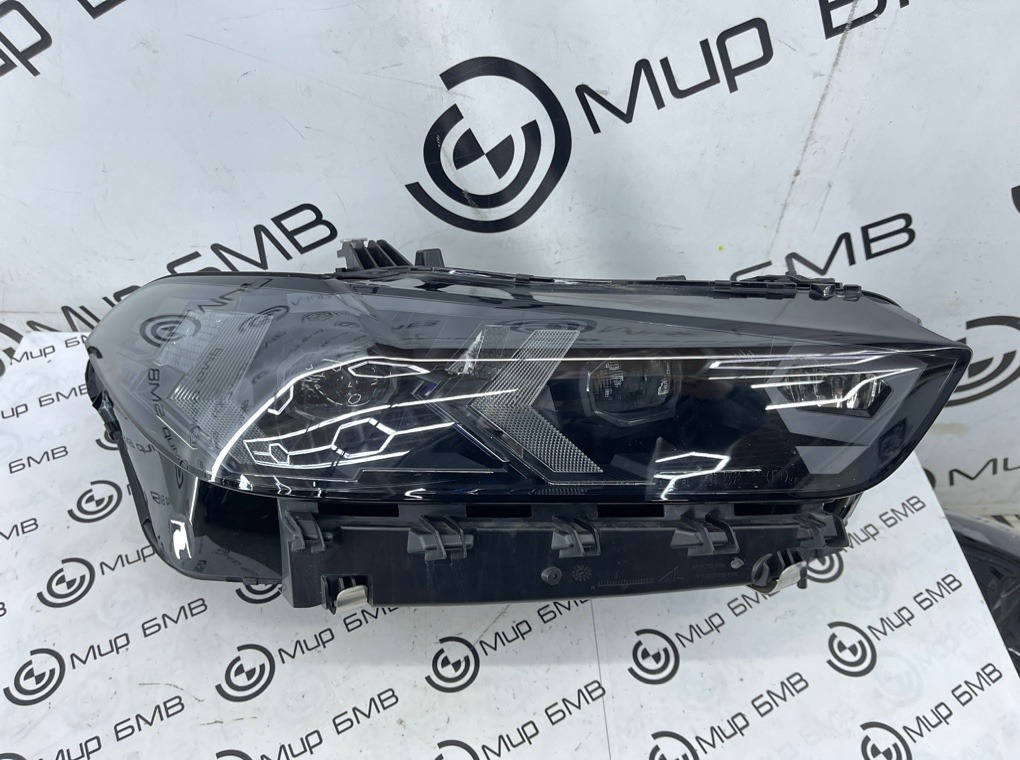Фара светодиодная BMW X5 xDrive50e 2024 G05 B58B30S Прав.