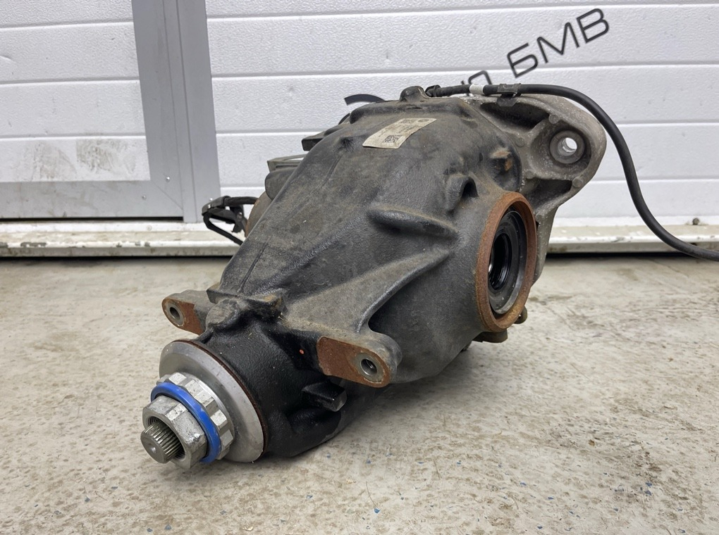 Редуктор заднего моста BMW X3 LCI M40i 2022 G01 B58B30B