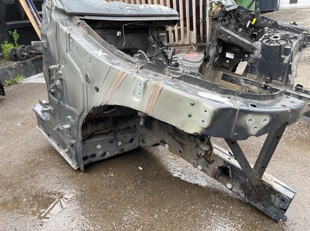 Лонжерон BMW X5 G05 Перед. Прав.