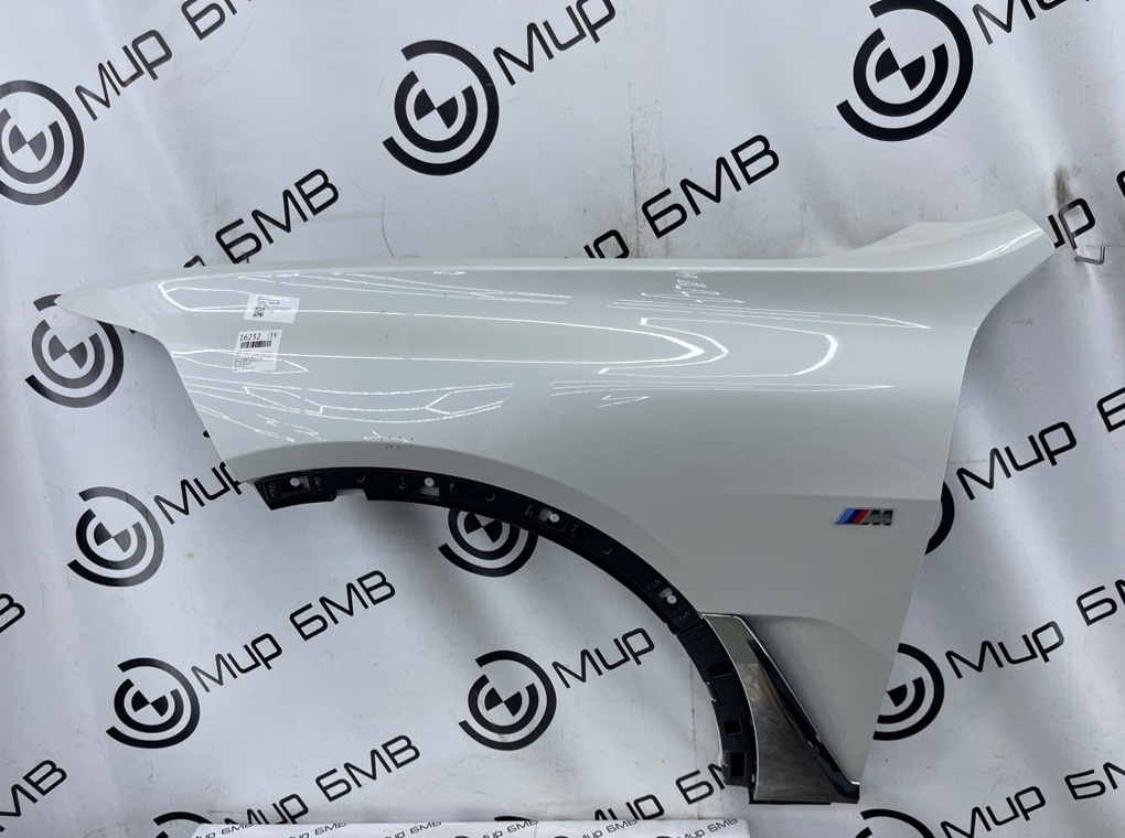 Крыло BMW X7 xDrive40i LCI 2023 G07 B58B30P Перед. Лев.