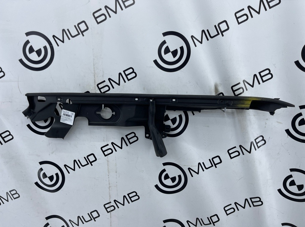 Уплотнитель крыла BMW X3 LCI M40i 2022 G01 B58B30B Перед. Прав.