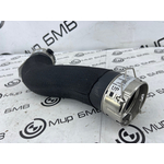 Патрубок интеркулера BMW X7 xDrive40d LCI 2023 G07 B57D30B Лев.