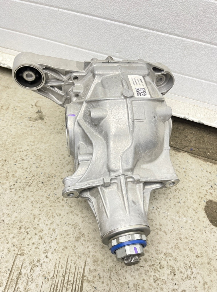 Редуктор заднего моста BMW X7 xDrive40i LCI 2023 G07 B58B30P