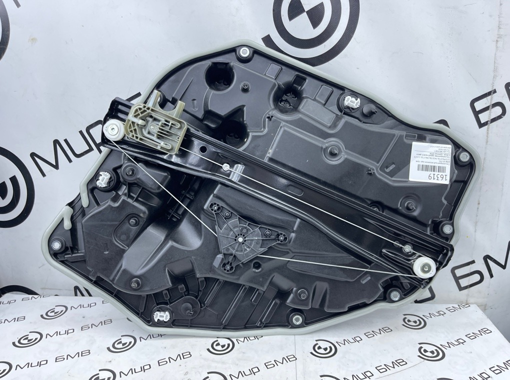 Стеклоподъемник BMW X5 F95 Задн. Прав.