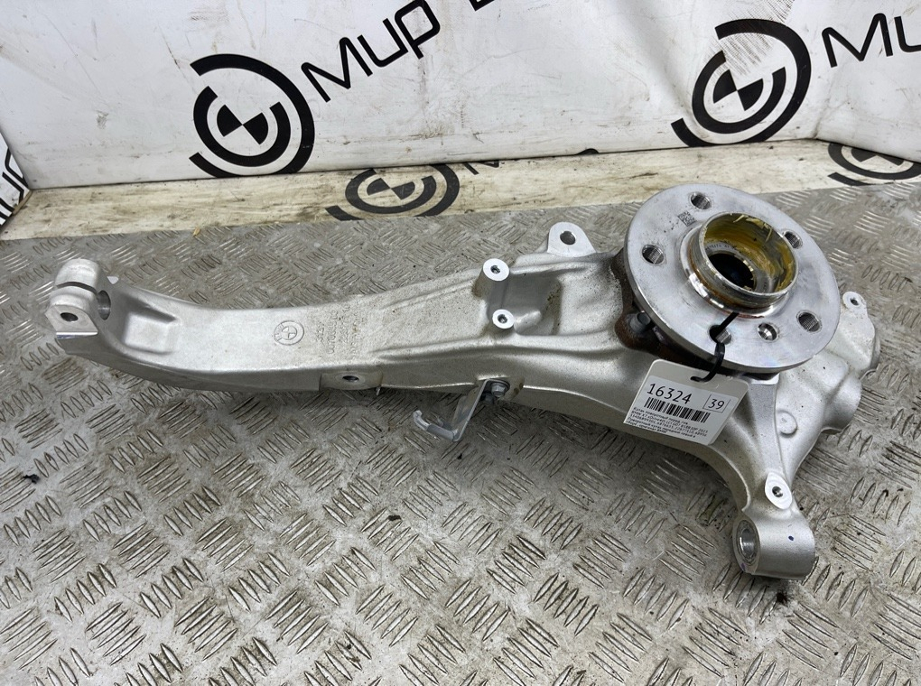 Кулак поворотный BMW X7 xDrive40i LCI 2023 G07 B58B30P Перед. Лев.