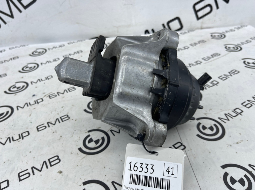 Подушка двигателя BMW X7 xDrive40d LCI 2023 G07 B57D30B Лев.