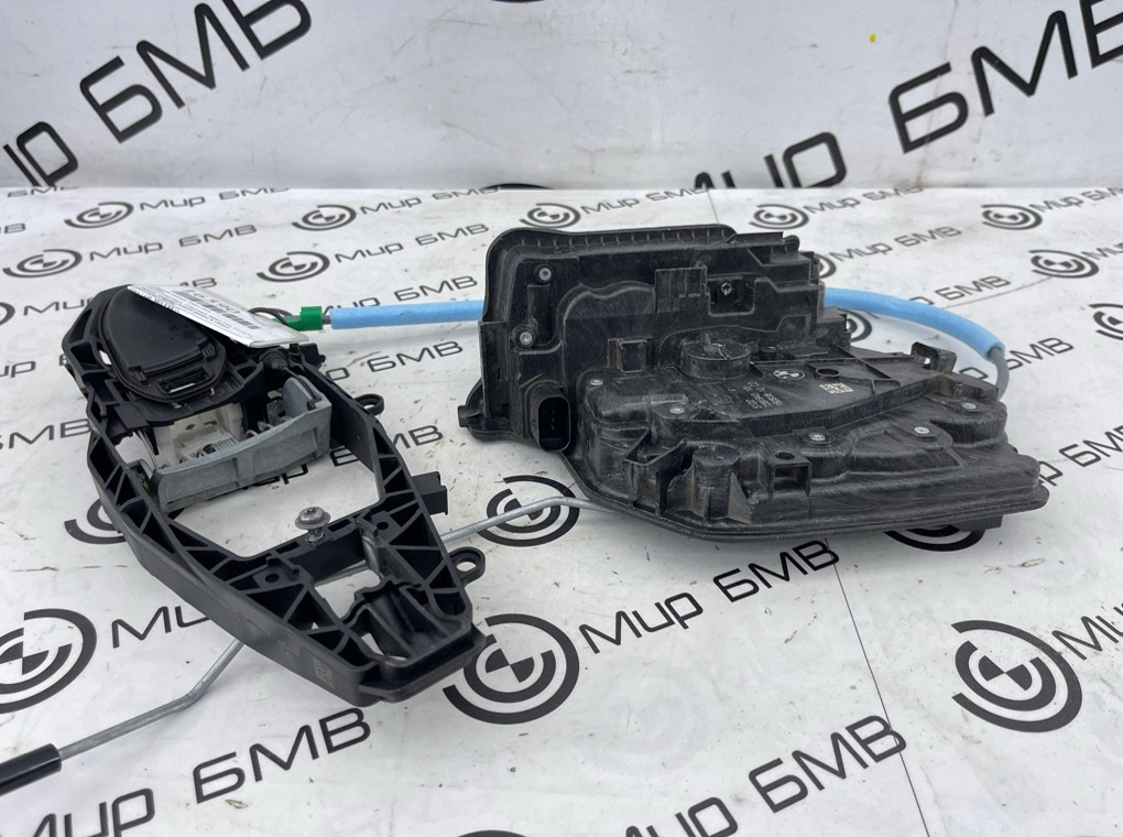 Замок двери BMW 5 - series G30 Задн. Лев.