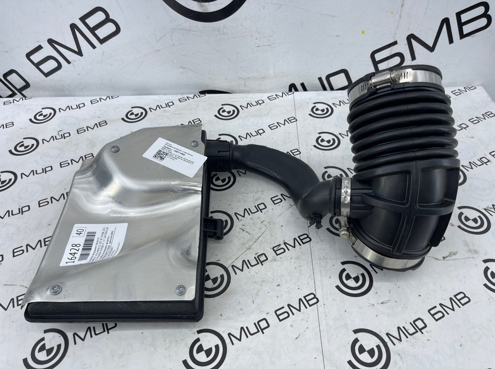 Патрубок воздушного фильтра BMW X7 xDrive40d LCI 2023 G07 B57D30B