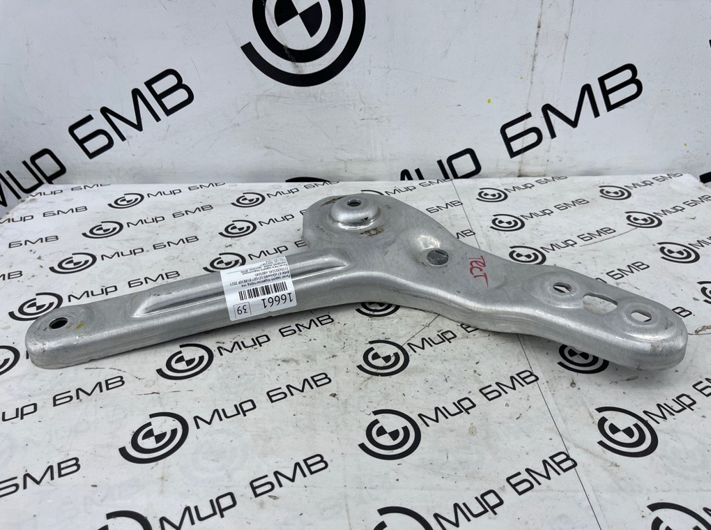 Рычаг задней подвески BMW X7 xDrive40i LCI 2023 G07 B58B30P Перед. Лев.