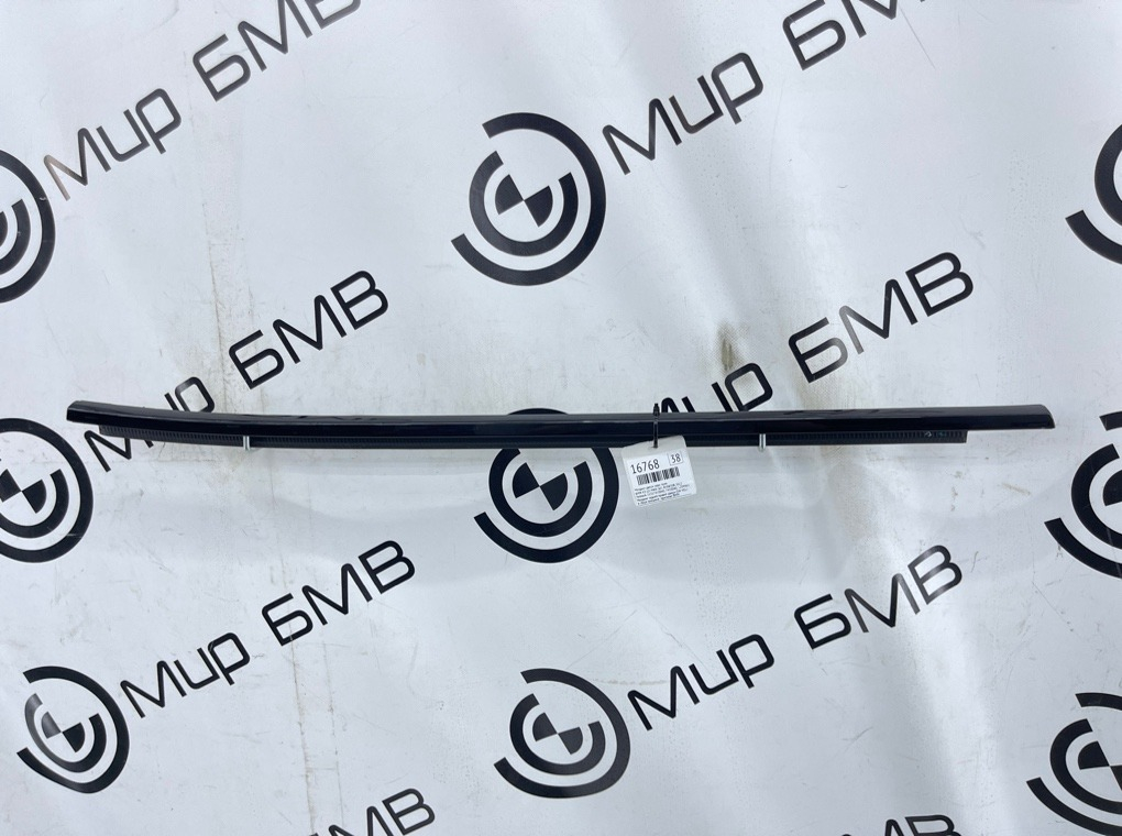 Молдинг двери BMW X3 LCI M40i 2022 G01 B58B30B Задн. Прав.