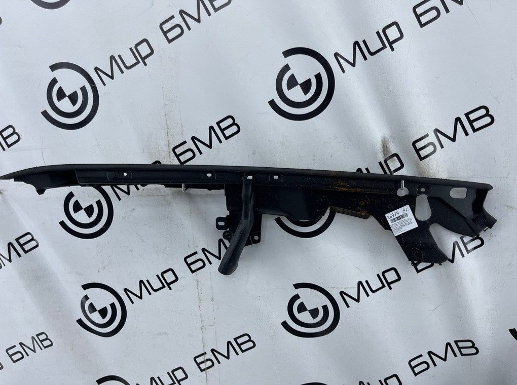 Уплотнитель крыла BMW X3 xDrive20d 2018 G01 B47D20A Перед. Лев.