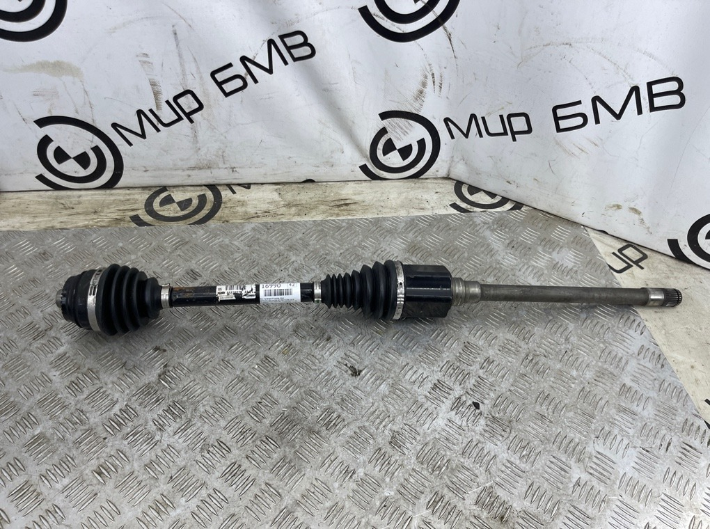 Вал приводной BMW X3 xDrive20d 2018 G01 B47D20A Перед. Прав.