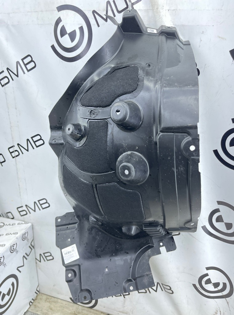 Подкрылок BMW X5 xDrive50e 2024 G05 B58B30S Перед. Прав.