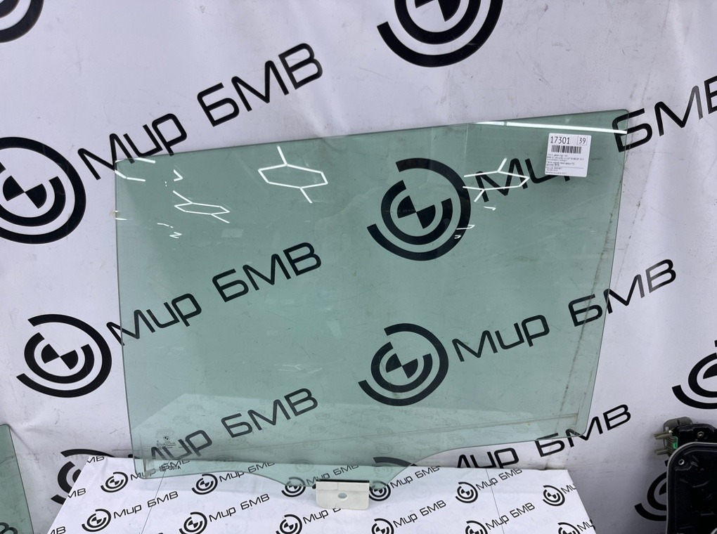 Стекло двери BMW X7 xDrive40i LCI 2023 G07 B58B30P Задн. Лев.