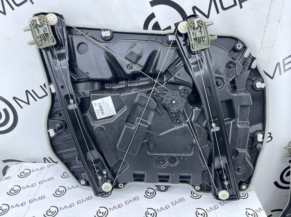 Стеклоподъемник BMW X5 M Competition LCI 2023 F95 S68B44A Перед. Прав.