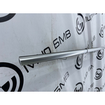 Молдинг стекла двери BMW X7 xDrive40i LCI 2023 G07 B58B30P Перед. Прав.