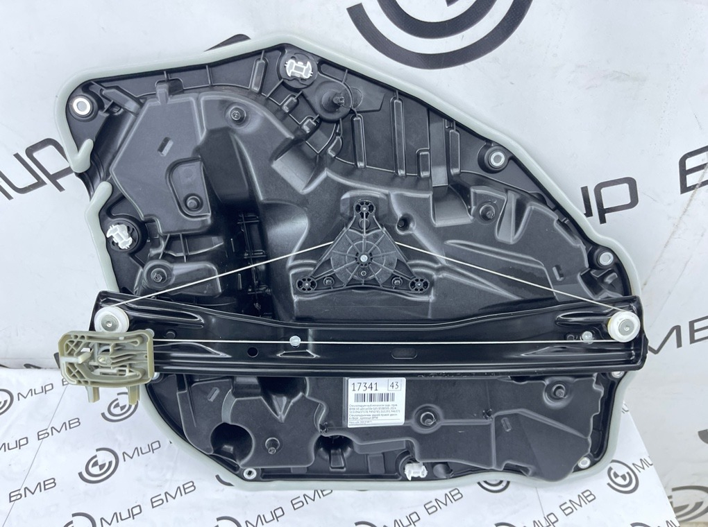 Стеклоподъемник BMW X5 xDrive50e 2024 G05 B58B30S Задн. Лев.