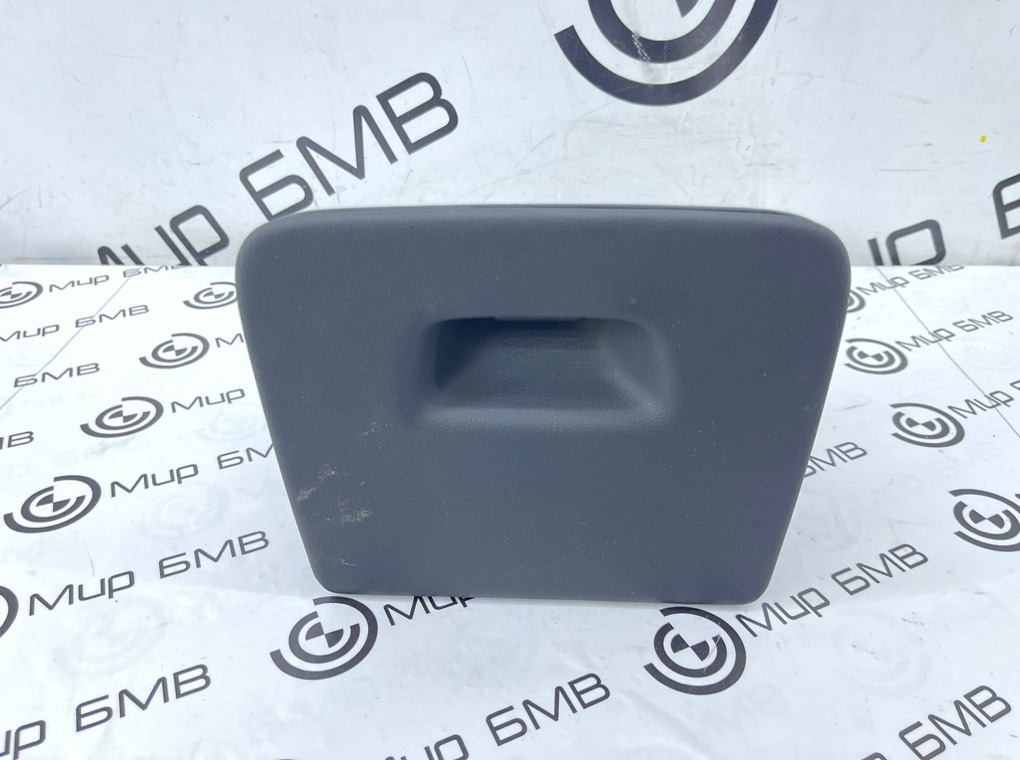 Бардачок водителя BMW X5 G05