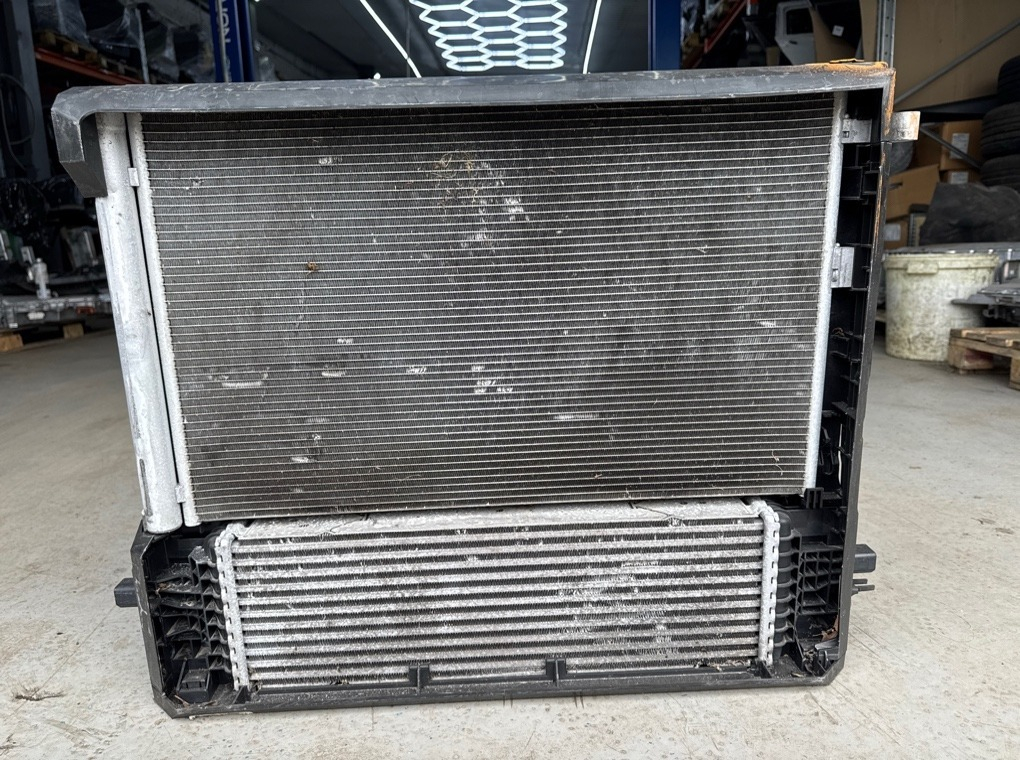 Кассета радиаторов в сборе BMW X3 xDrive20d 2018 G01 B47D20A