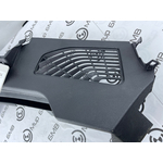 Направляющая шторки багажника BMW X5 M Competition LCI 2023 F95 S68B44A Лев.