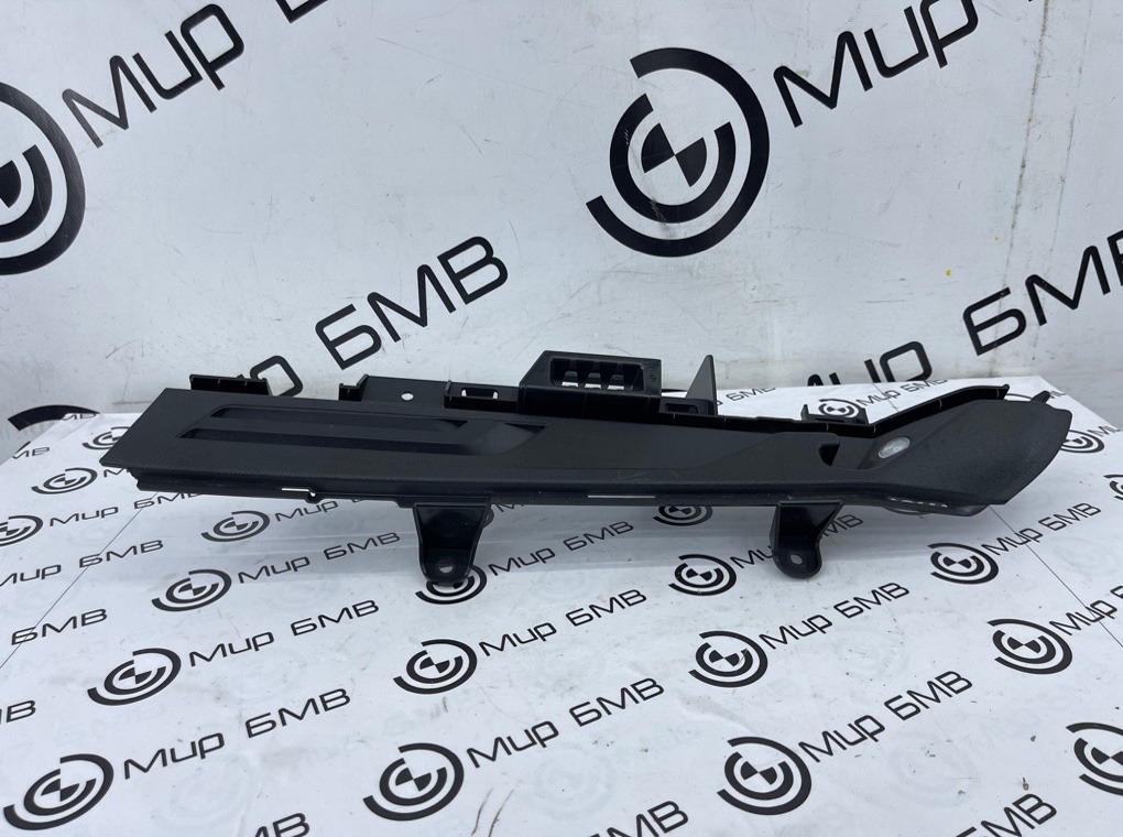 Накладка багажного отделения BMW X3 xDrive20d 2018 G01 B47D20A Лев.