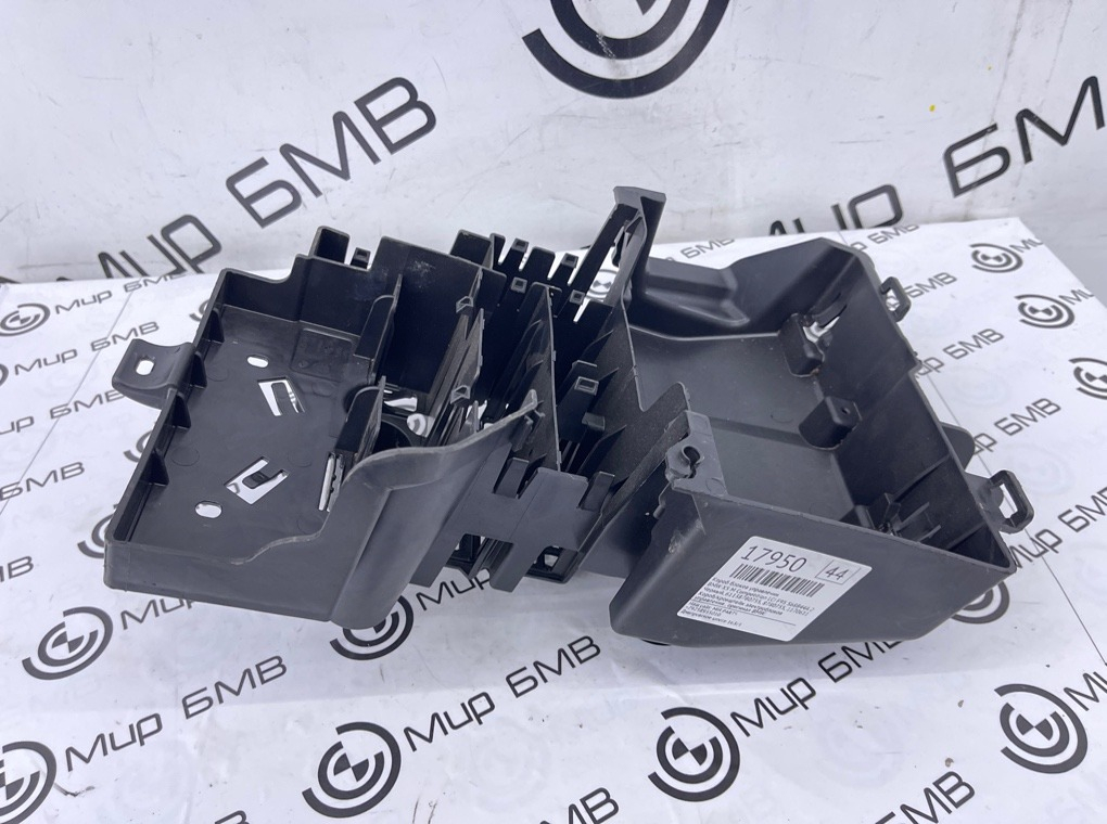 Короб блоков управления BMW X5 M Competition LCI 2023 F95 S68B44A