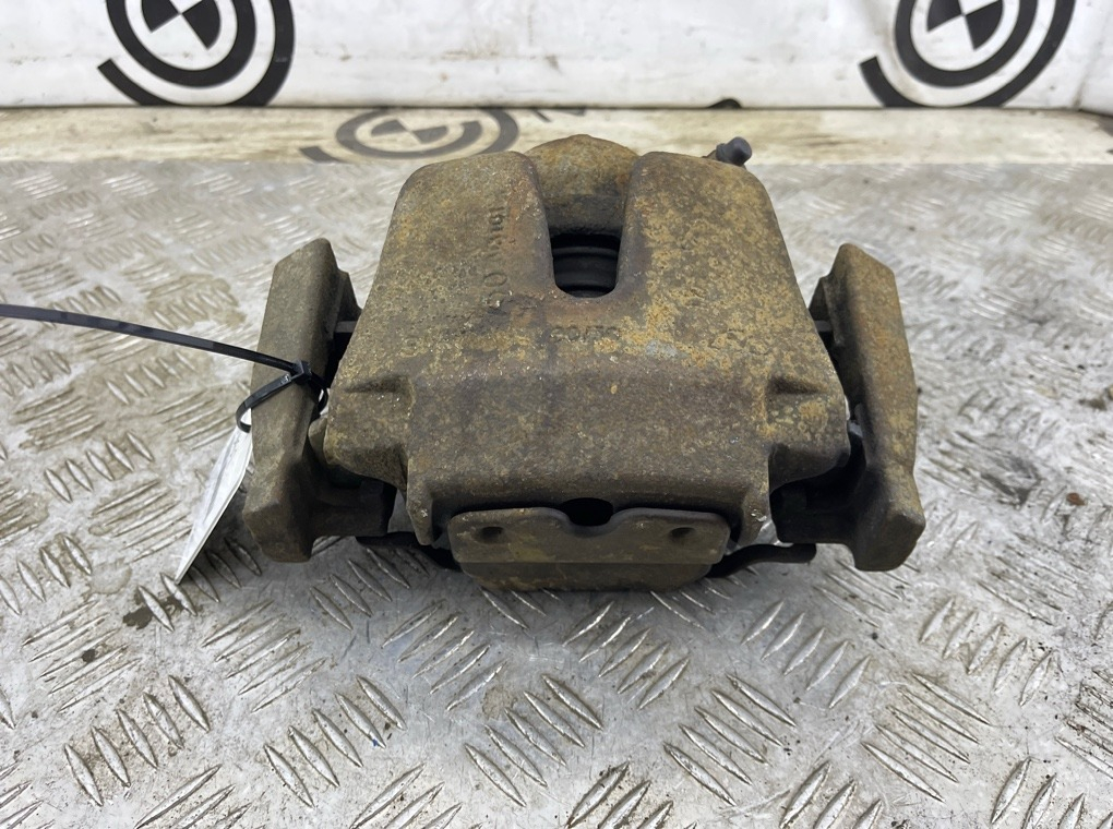 Суппорт тормозной BMW X5 E70 Перед. Прав.