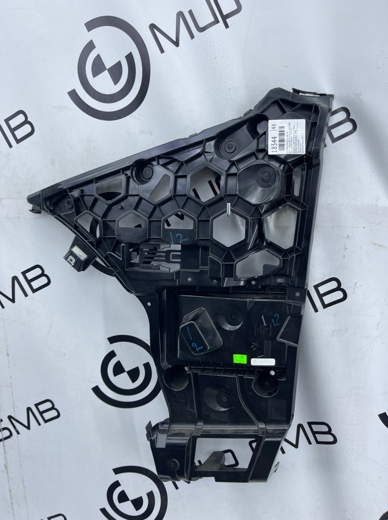 Кронштейн бампера BMW X6 xDrive40i M Sport LCI 2023 G06 B58B30P Задн. Лев.