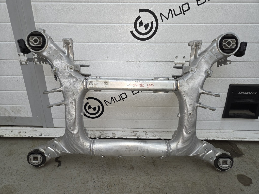 Подрамник BMW X6 xDrive30i M Sport LCI 2023 G06 B48B20S Задн.