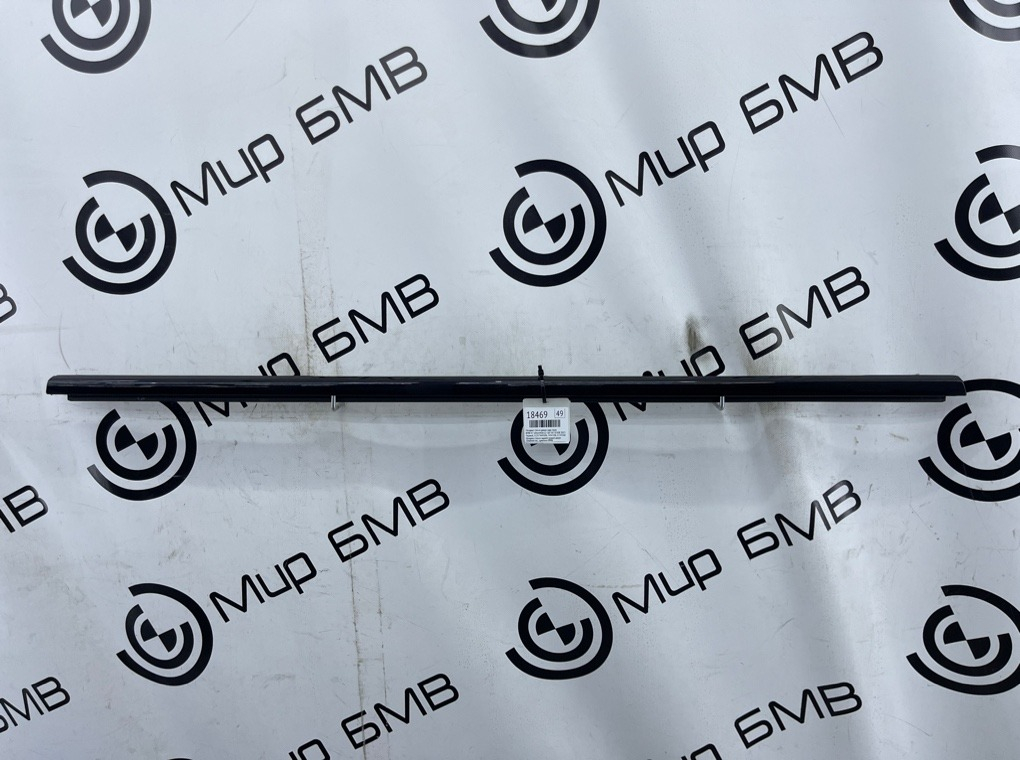 Молдинг стекла двери BMW X7 xDrive40d LCI 2023 G07 B57D30B Задн. Прав.