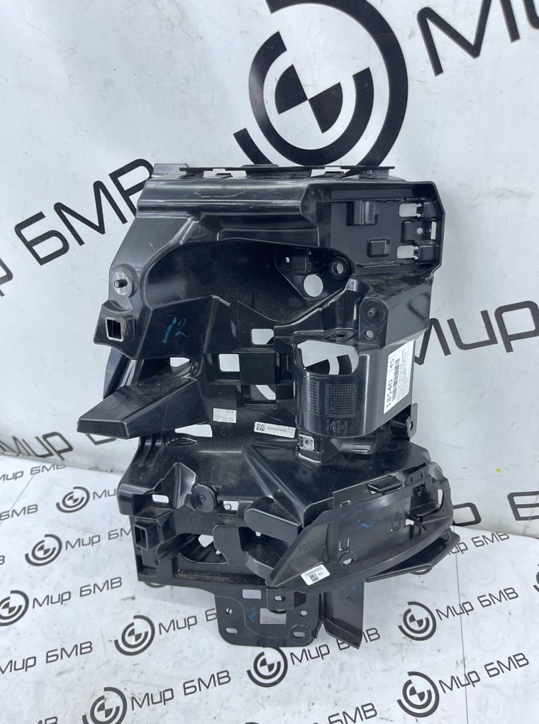 Кронштейн бампера BMW X6 xDrive30i M Sport LCI 2023 G06 B48B20S Задн. Прав.