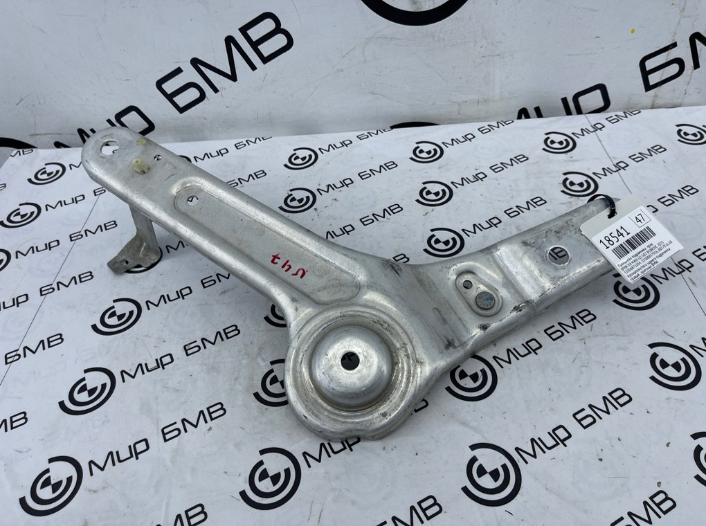 Кронштейн подрамника BMW X4 M40i LCI 2023 G02 B58B30C Прав.