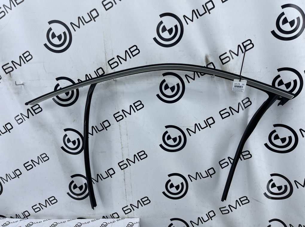 Молдинг двери BMW X5 xDrive30d LCI 2023 G05 B57D30B Перед. Лев.