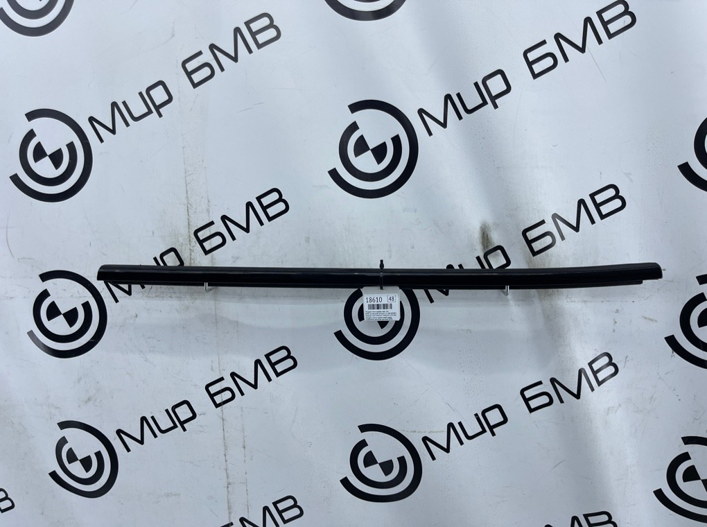 Молдинг стекла двери BMW X6 xDrive40i M Sport LCI 2023 G06 B58B30P Задн. Лев.