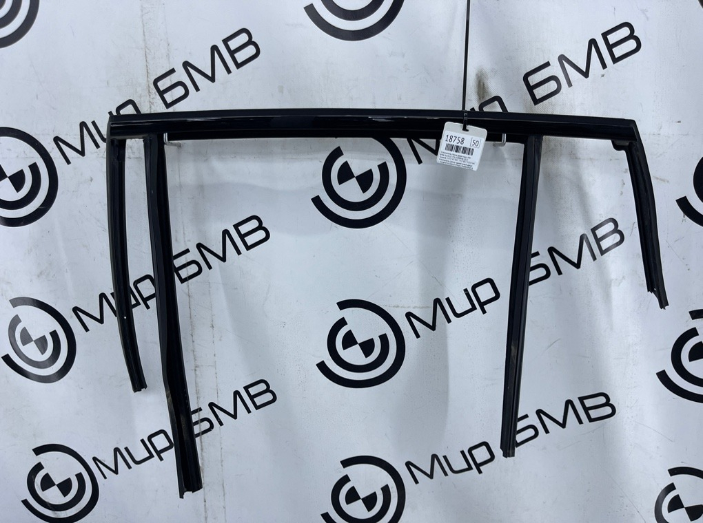 Уплотнитель стекла двери BMW X6 M LCI 2023 F96 S68B44A Задн. Лев.