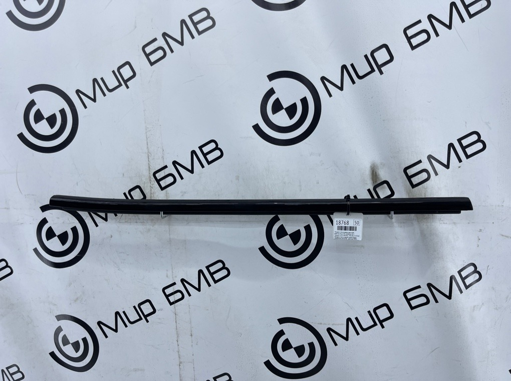 Молдинг стекла двери BMW X6 M LCI 2023 F96 S68B44A Задн. Прав.