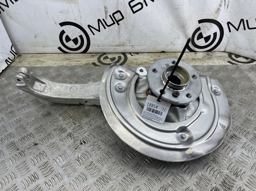 Кулак поворотный BMW X7 xDrive40i LCI 2023 G07 B58B30P Перед. Лев.