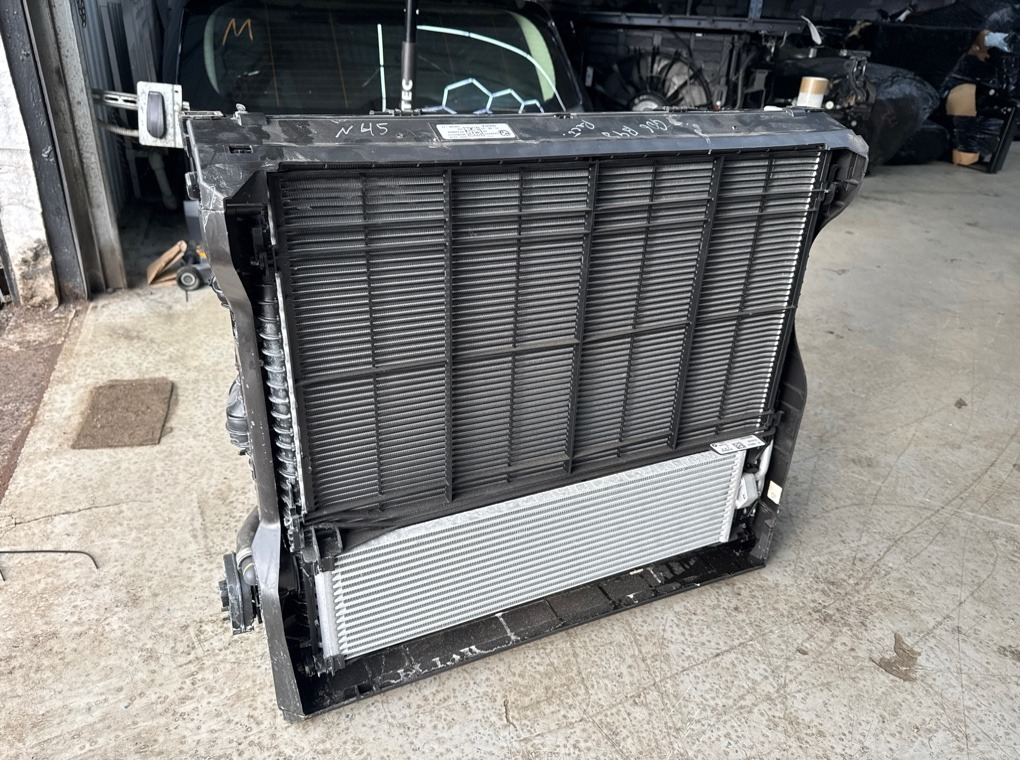 Комплект радиаторов охлаждения BMW X6 xDrive30i M Sport LCI 2023 G06 B48B20S