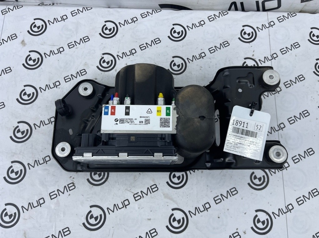 Насос пневмоподвески BMW X7 xDrive40i LCI 2023 G07 B58B30P