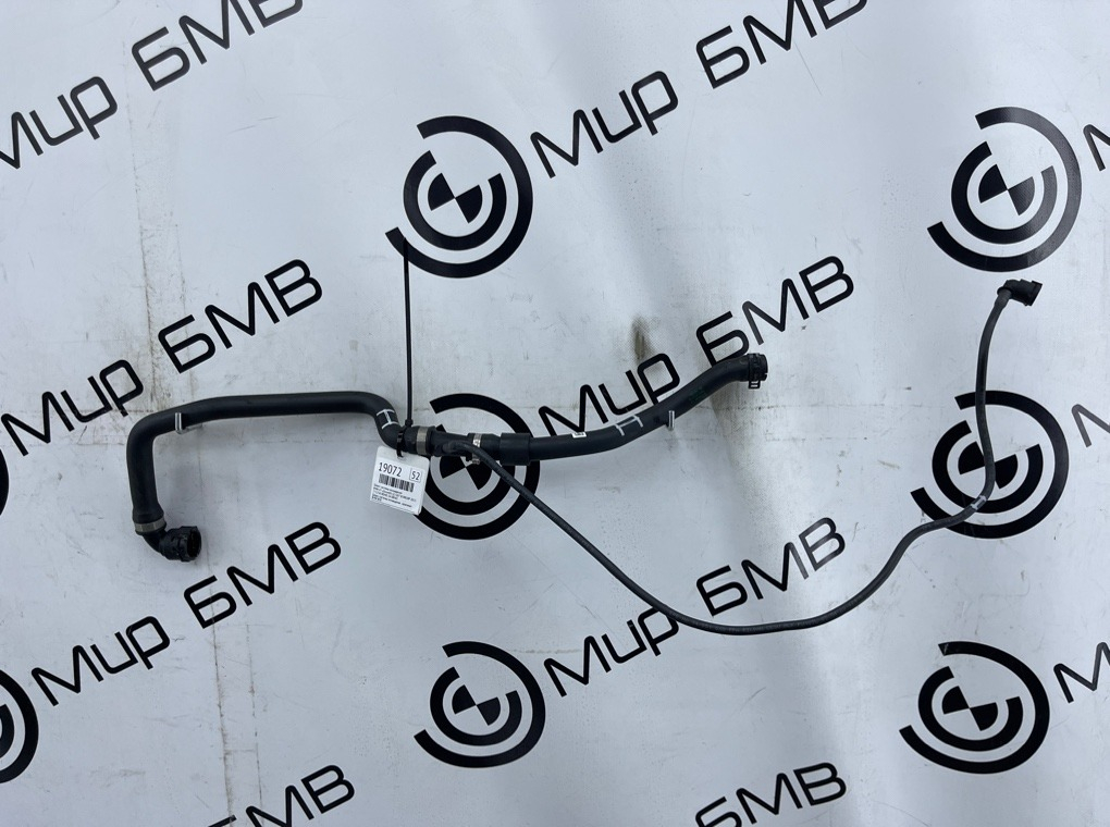 Шланг системы охлаждения BMW X7 xDrive40i LCI 2023 G07 B58B30P