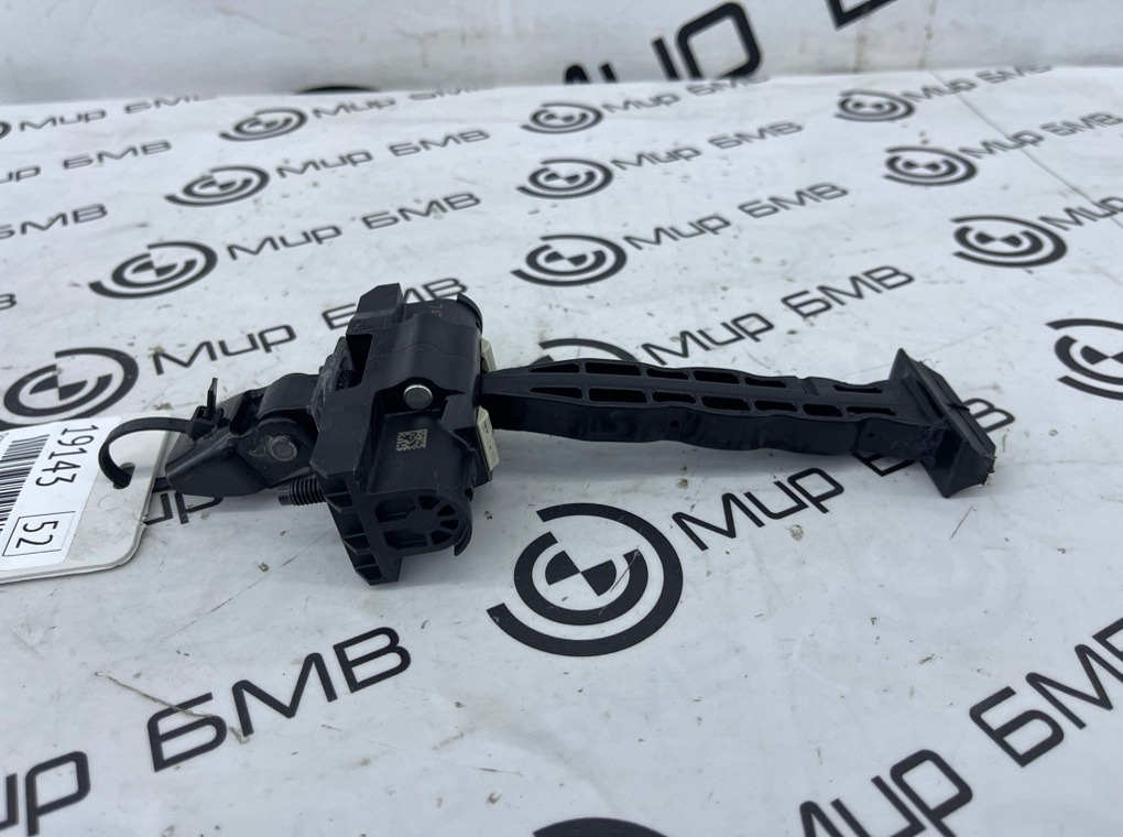 Ограничитель двери BMW X7 xDrive40i LCI 2023 G07 B58B30P
