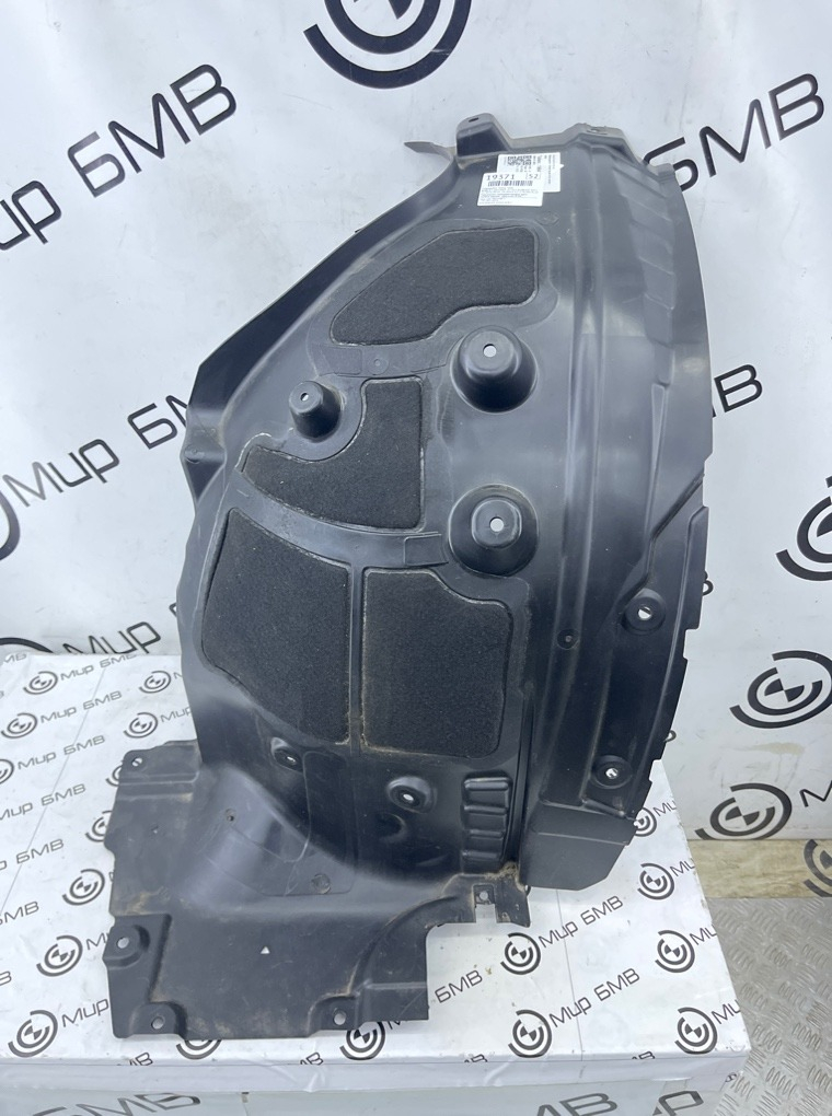 Подкрылок BMW X7 xDrive40i LCI 2023 G07 B58B30P Перед. Прав.