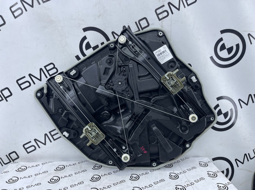 Стеклоподъемник BMW XM 2023 G09 S68B44A Задн. Прав.
