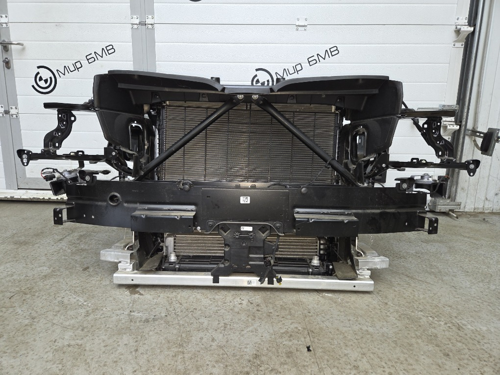 Передняя панель кузова BMW XM 2023 G09 S68B44A