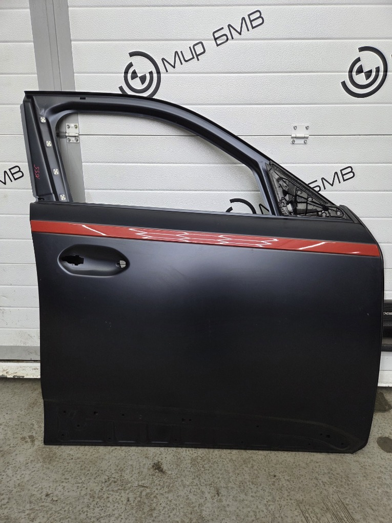 Дверь боковая BMW XM 2023 G09 S68B44A Перед. Прав.