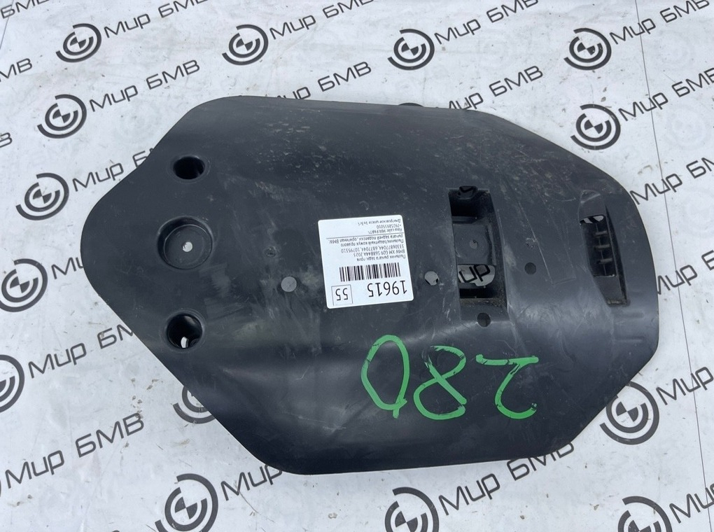 Пыльник рычага BMW XM 2023 G09 S68B44A Задн. Прав.